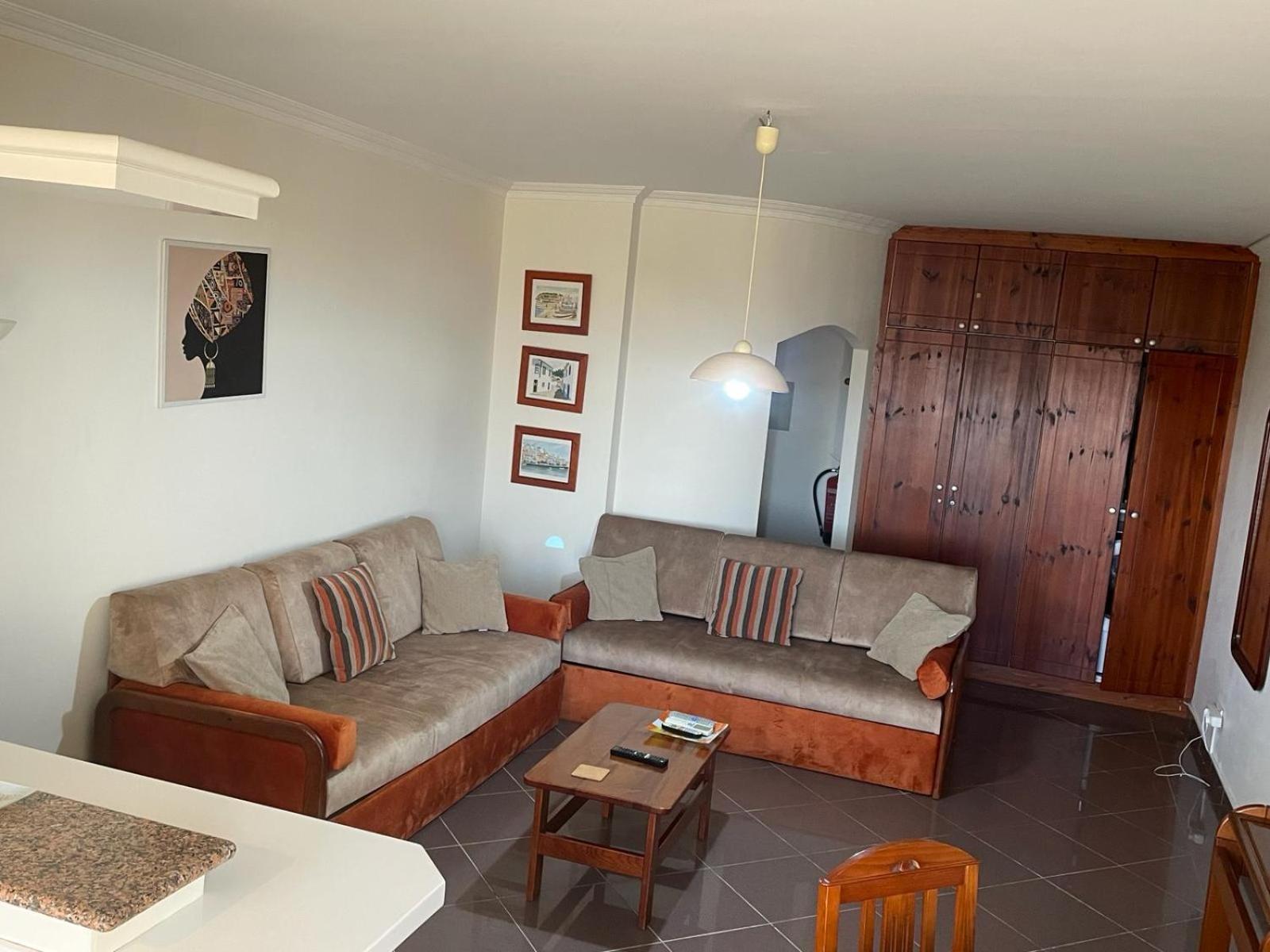 Vau Sea View, T2 Apartment, Close To Beach,Ideal For Families ปอร์ติเมา ภายนอก รูปภาพ